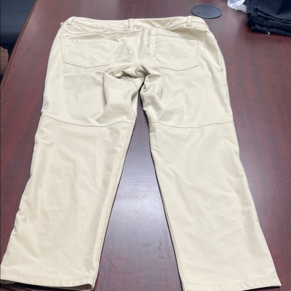 lululemon athletica Men's Cream Pants